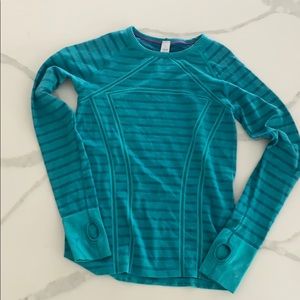 Ivivva long sleeved tight shirt